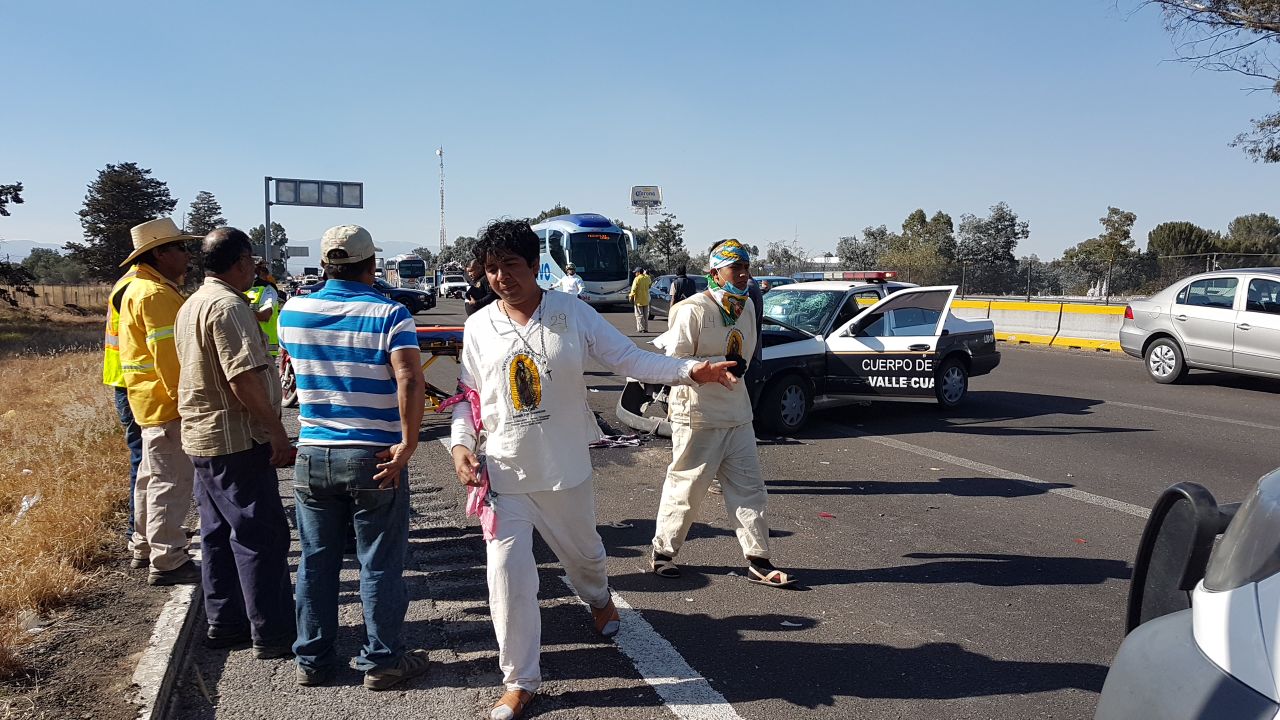 Chocan peregrinos en la México-Puebla; hay 7 personas heridas