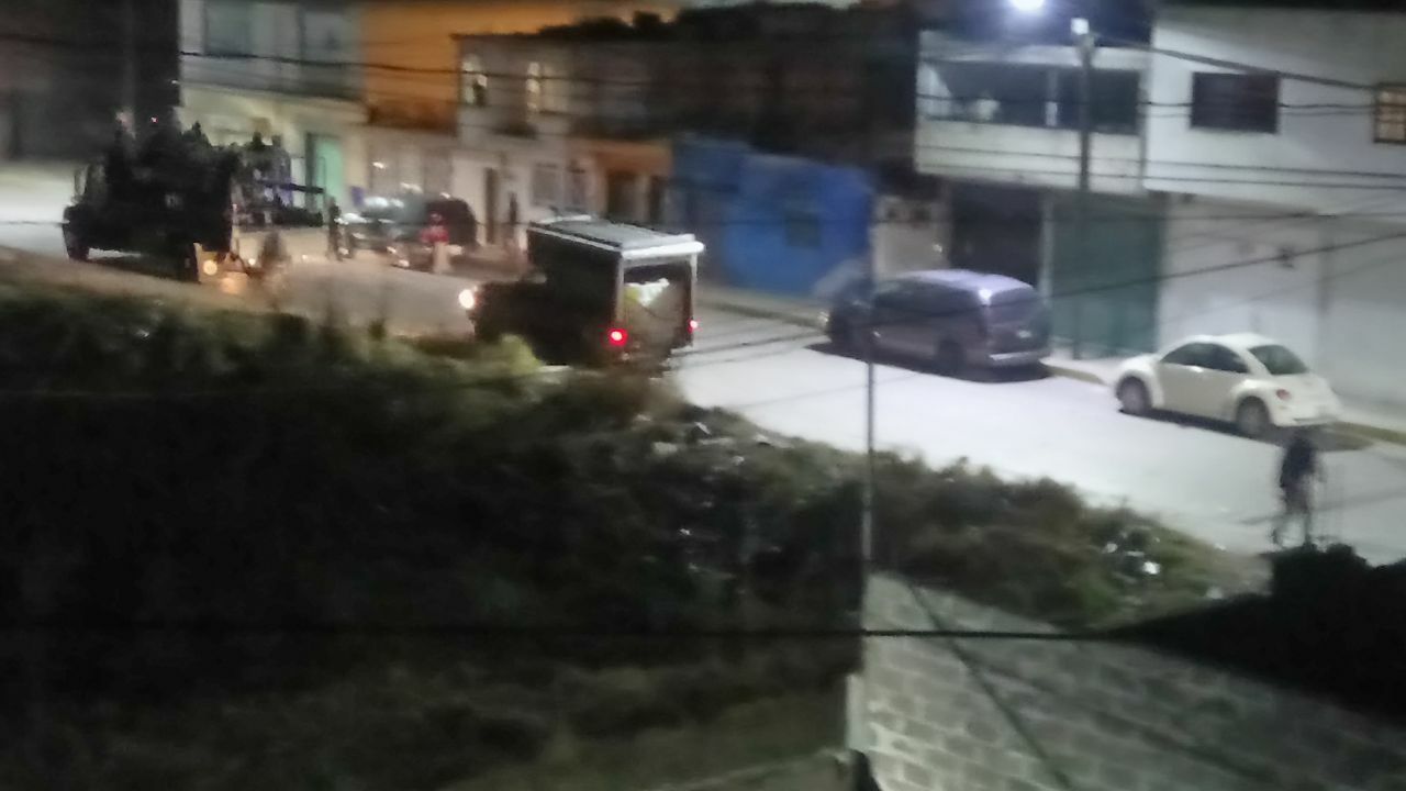 Atacan a militares para recuperar huachicol en Texmelucan