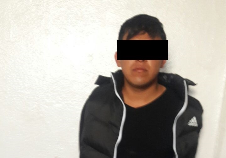 Recuperan vehículos robados y detienen a ladrones en Texmelucan