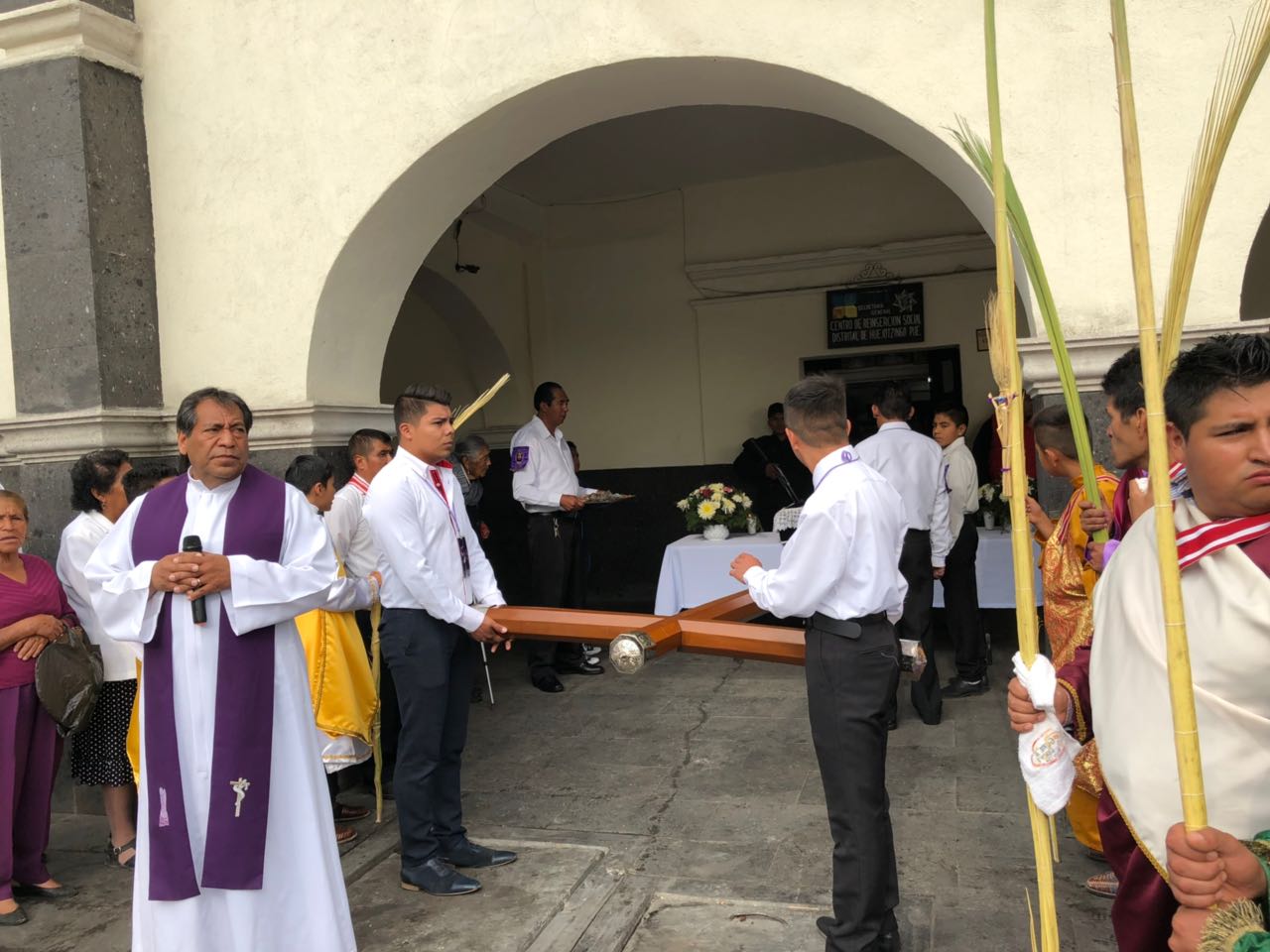 Viacrucis llega al penal de Huejotzingo; piden arrepentimiento