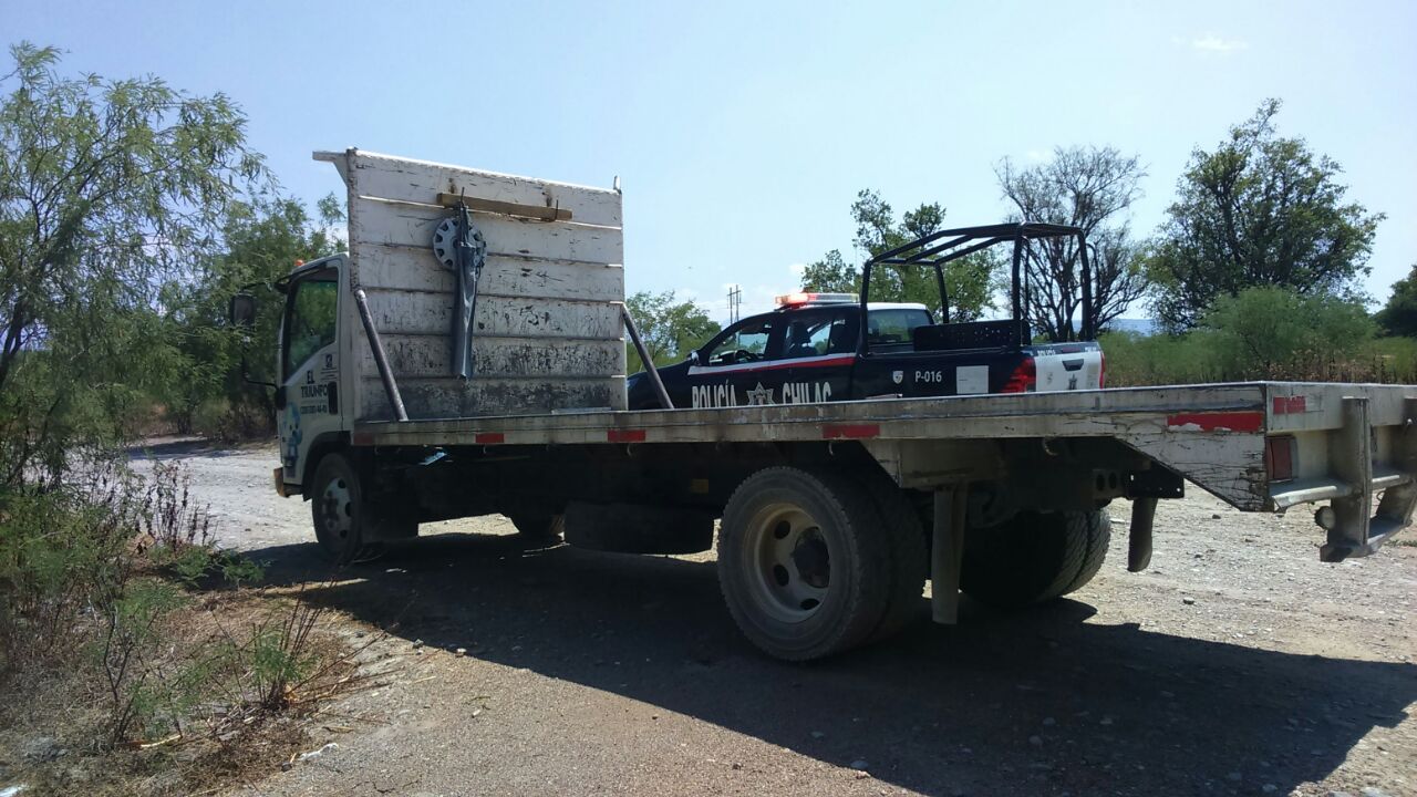 Policía halla camión robado en la región de Tehuacán