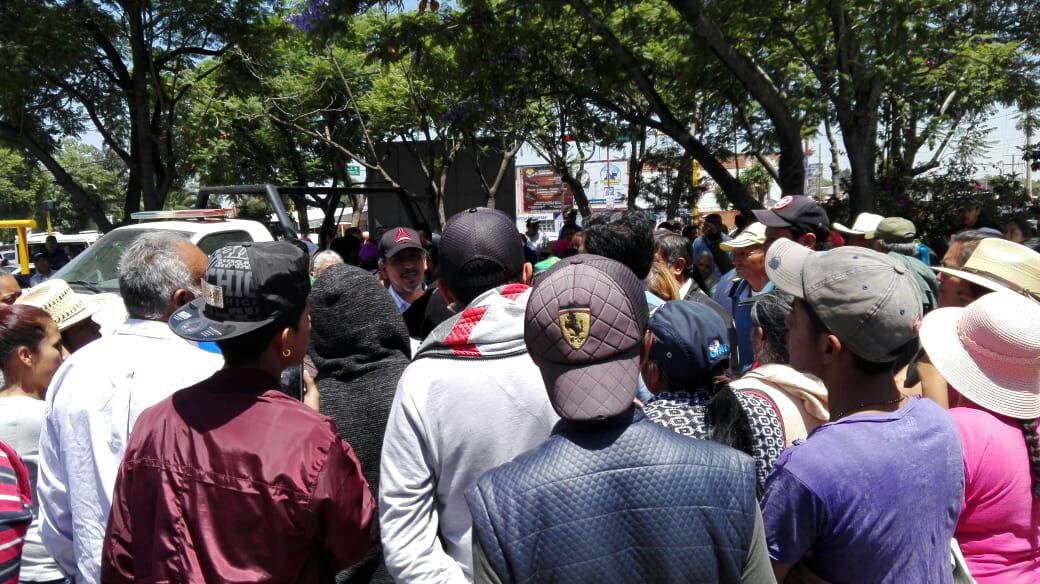 Desesperados, intentan suicidarse policías detenidos de Texmelucan