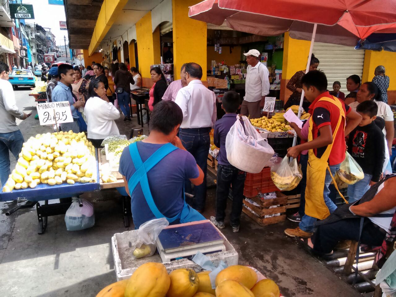 Ayuntamiento va por regulación de carretilleros en Huauchinango