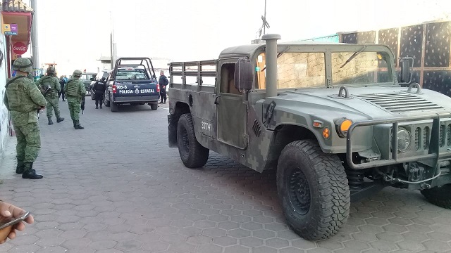 VIDEO: Hallan vehículos robados tras persecución en Texmelucan