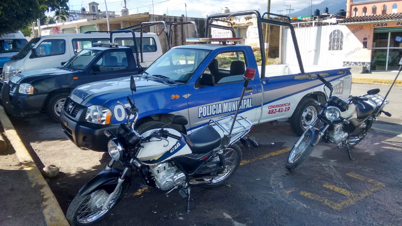 Desarman a policías de Teotlalcingo por no contar con licencia