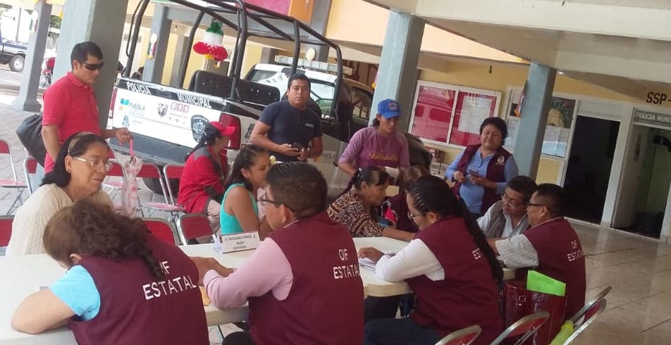 Brindan asesorías gratuitas en jornada ciudadana de Atexcal