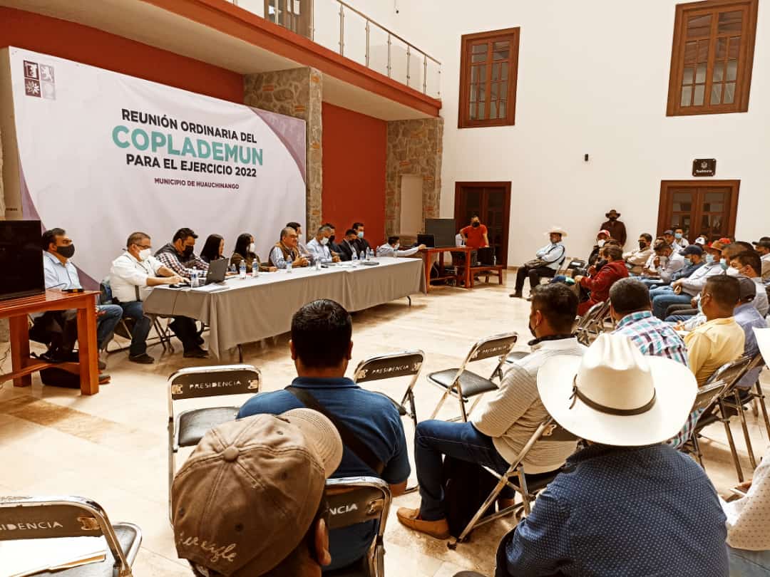 Antorchistas buscan obras municipales en Huauchinango