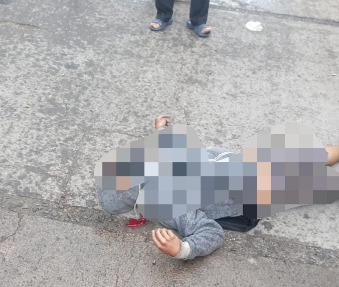 Asesinan a disparos a joven tras aparente riña en Texmelucan