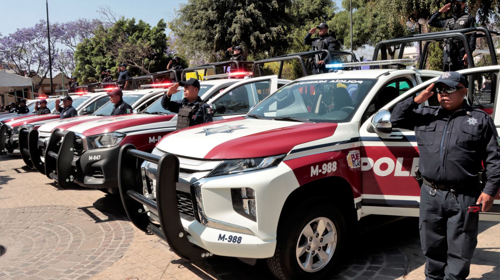 Entregan uniformes y equipos a Seguridad Pública de Tehuacán
