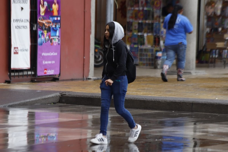 Advierten por fuertes lluvias este martes en Puebla
