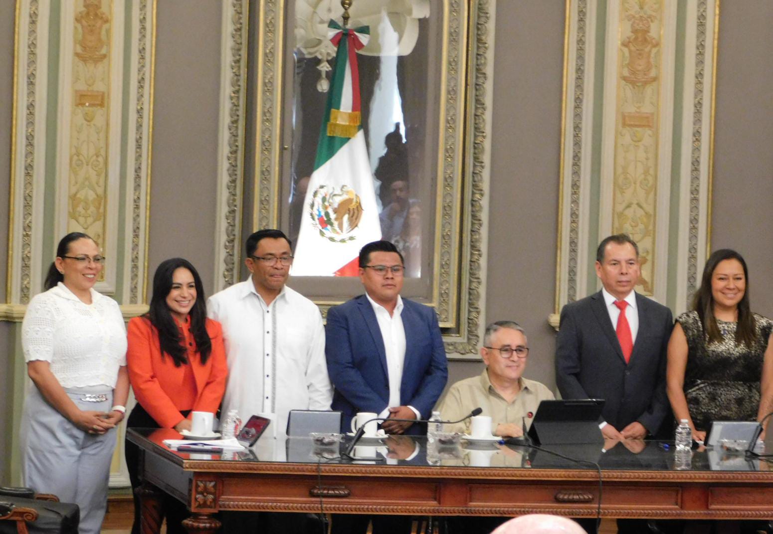 Toma posesión Hector Gutiérrez como diputado local suplente de Ajalpan