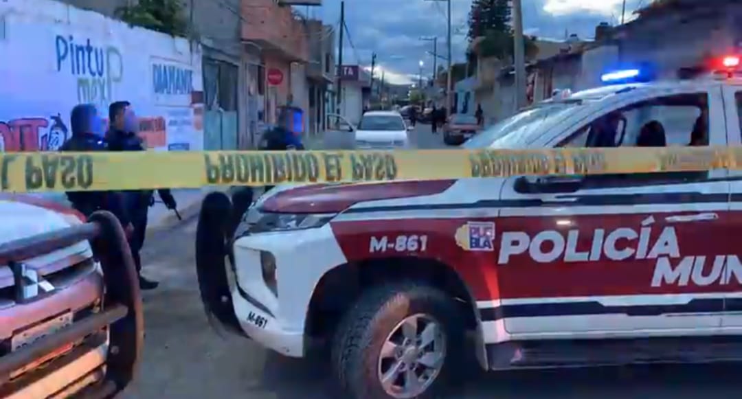 Balean a hombre en la colonia Libertad de Tehuacán 