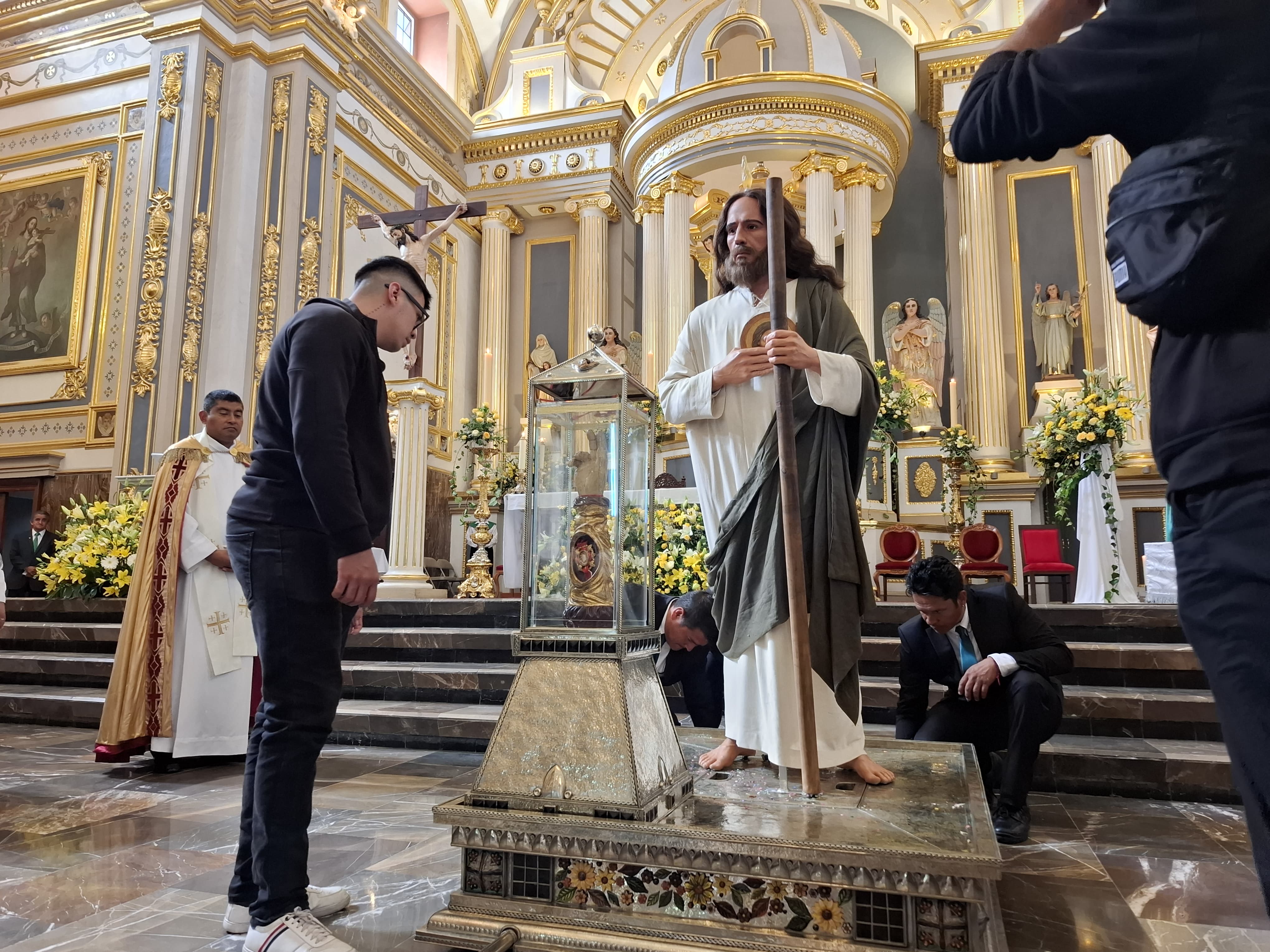 Con gran fervor y devoción fue recibida reliquia de San Judas Tadeo en Tehuacán 