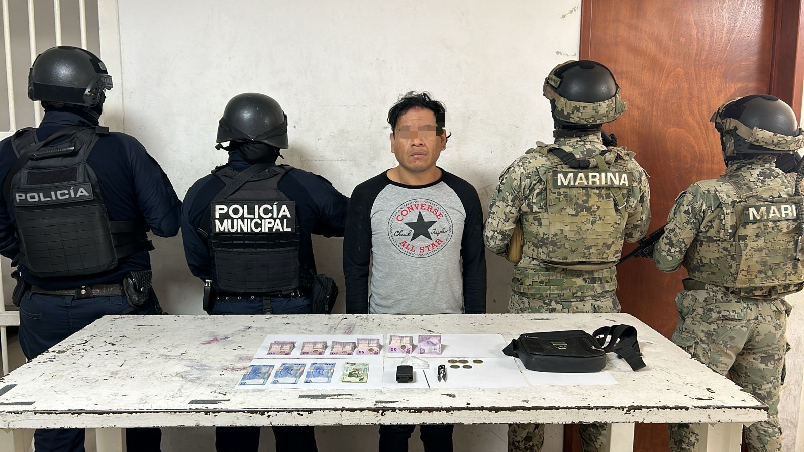 Cae José Miguel  con droga y arma en calles de Cuautlancingo