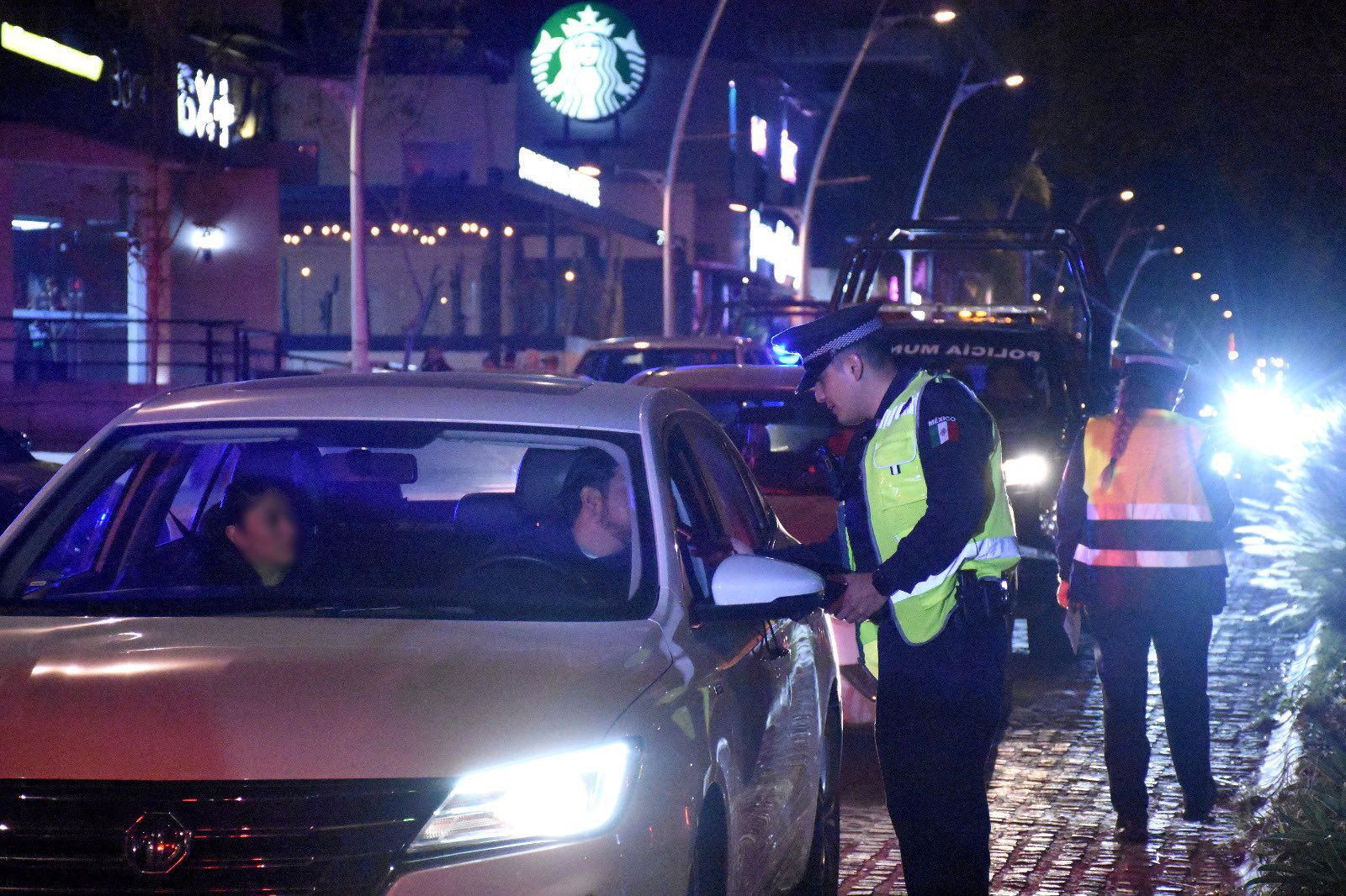 Durante el fin de semana, 18 personas dieron positivo en alcoholímetro 