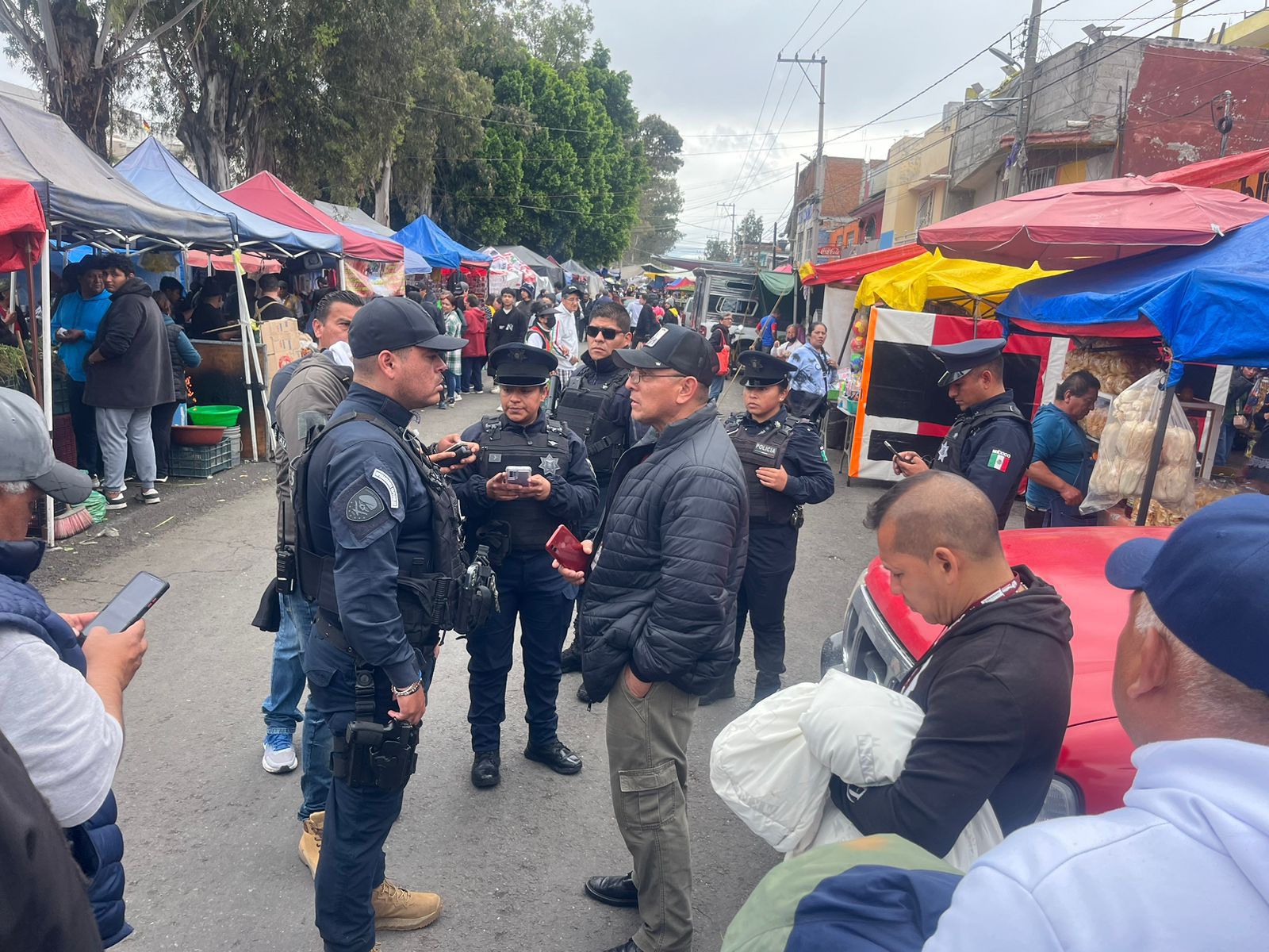 SCC realiza recorridos de vigilancia en tianguis de Loma Bella de Puebla 