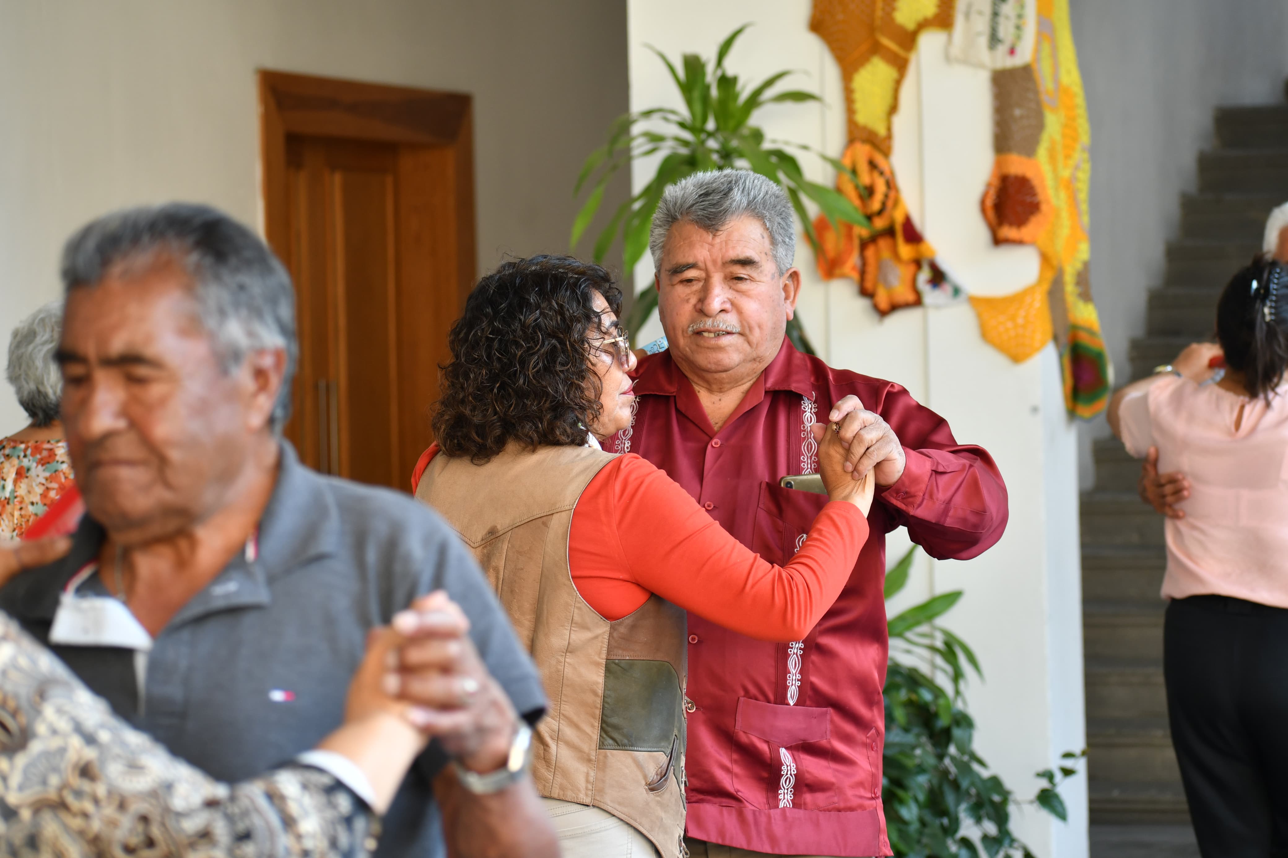 Secretaría de Cultura abre talleres de Danzón y Canto 