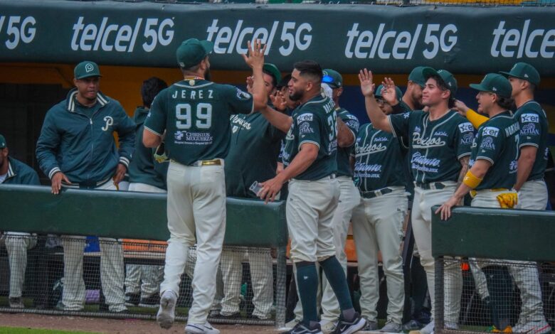 Espectacular reacción y Pericos se queda con la serie ante Veracruz