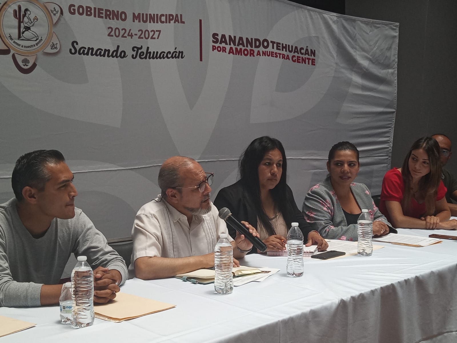 INAH confirma autenticidad de pinturas rupestres en el Cañón de Las Manitas en Tehuacán