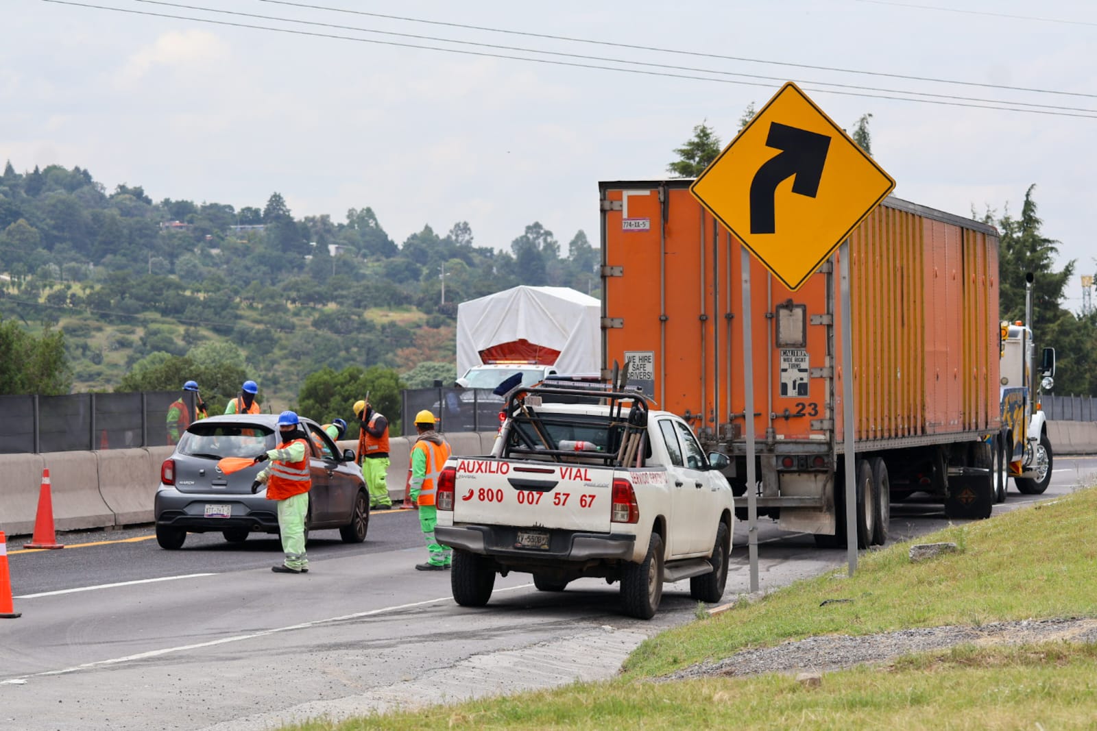 Se registró una volcadura en la carretera Huamantla-Apizaco