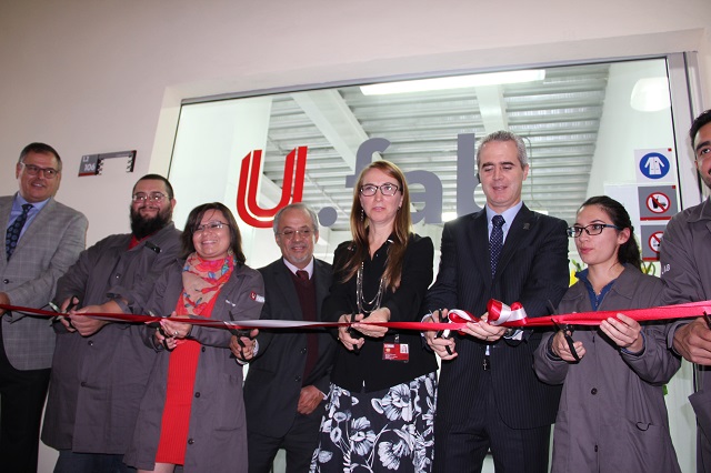 Inaugura la UPAEP su laboratorio U. fab