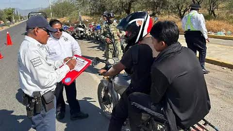 Aseguran 35 motocicletas por falta de documentación en Ajalpan