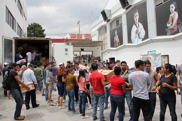Envía la UPAEP 20 toneladas de víveres a damnificados por sismo