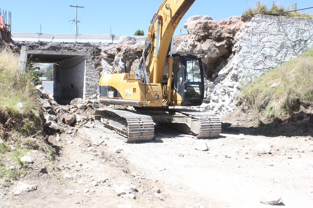 Inicia ampliación de puente que enlaza 4 comunidades de Tepeaca