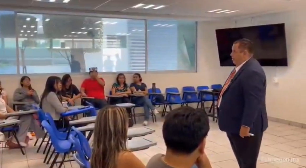 Inicia Ricardo Paredes su campaña rumbo a la rectoría de la BUAP