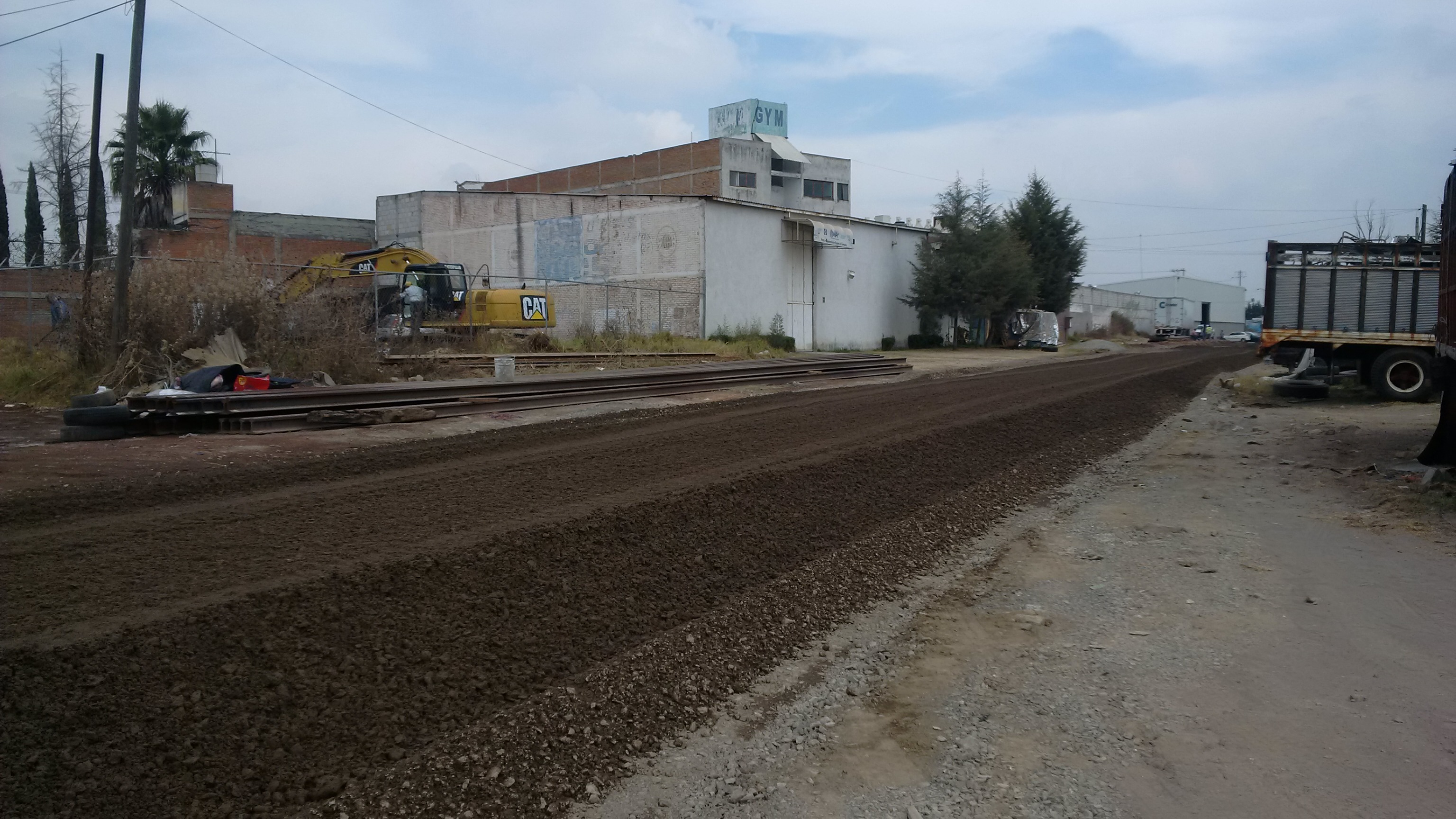 Desconcierto en vecinos de San Pedro por obras de Tren Turístico