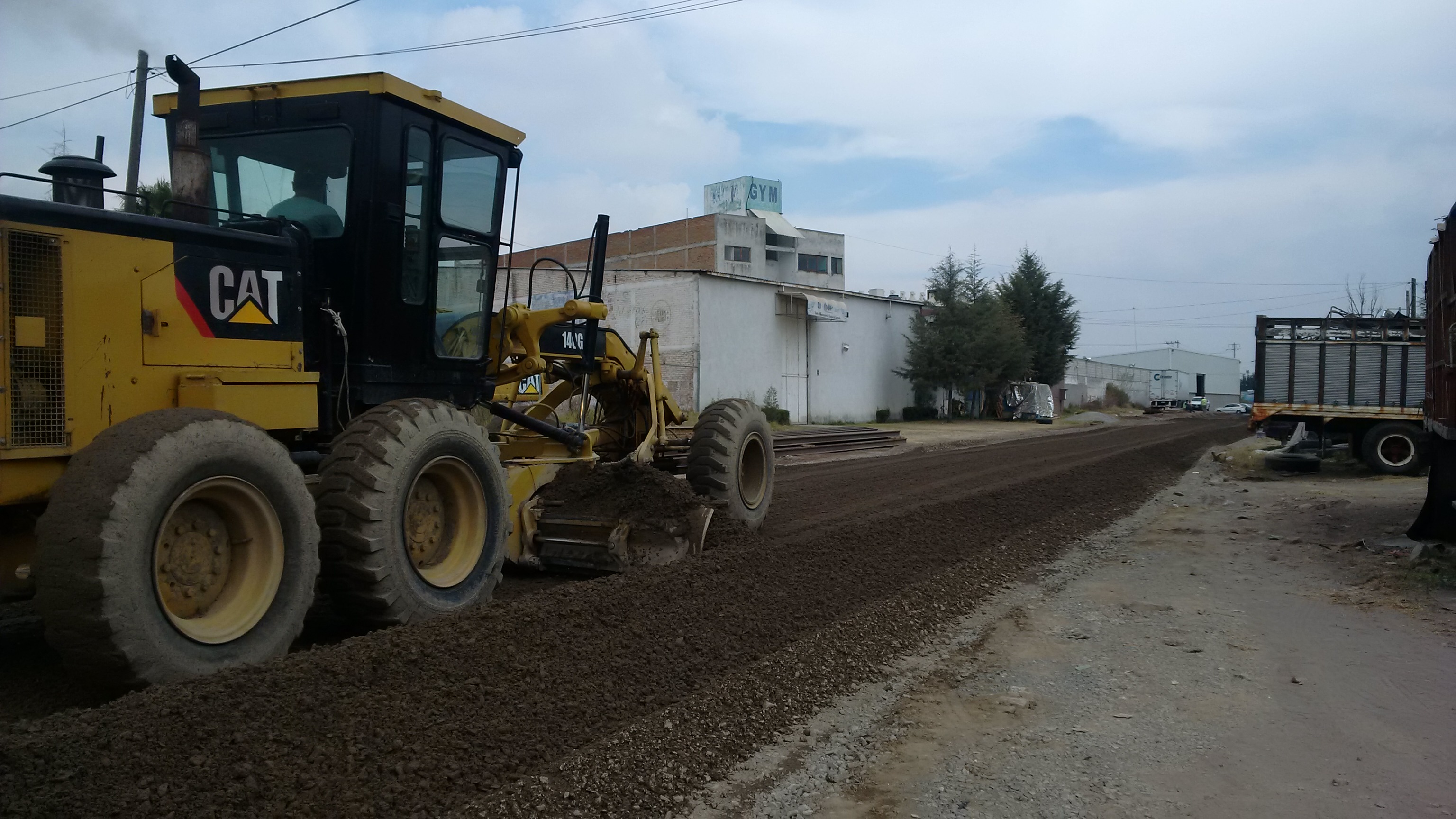 San Andrés se acerca a Gali para rehabilitar el Camino Real a Cholula