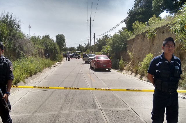 Asesinan a ex edil de Domingo Arenas durante asalto en carretera