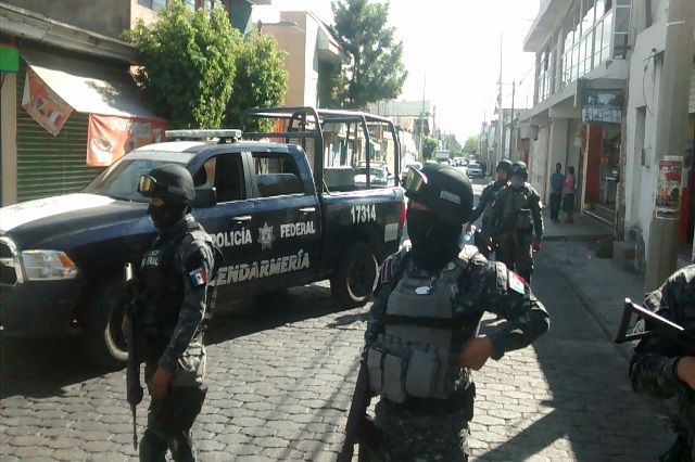 Gendarmería detiene a hombre en Tehuacán; trasciende que por pornografía infantil