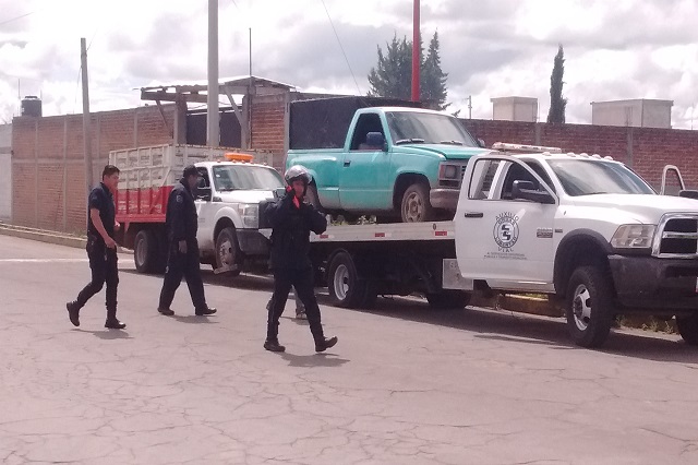 Policía asegura camionetas robadas en Texmelucan