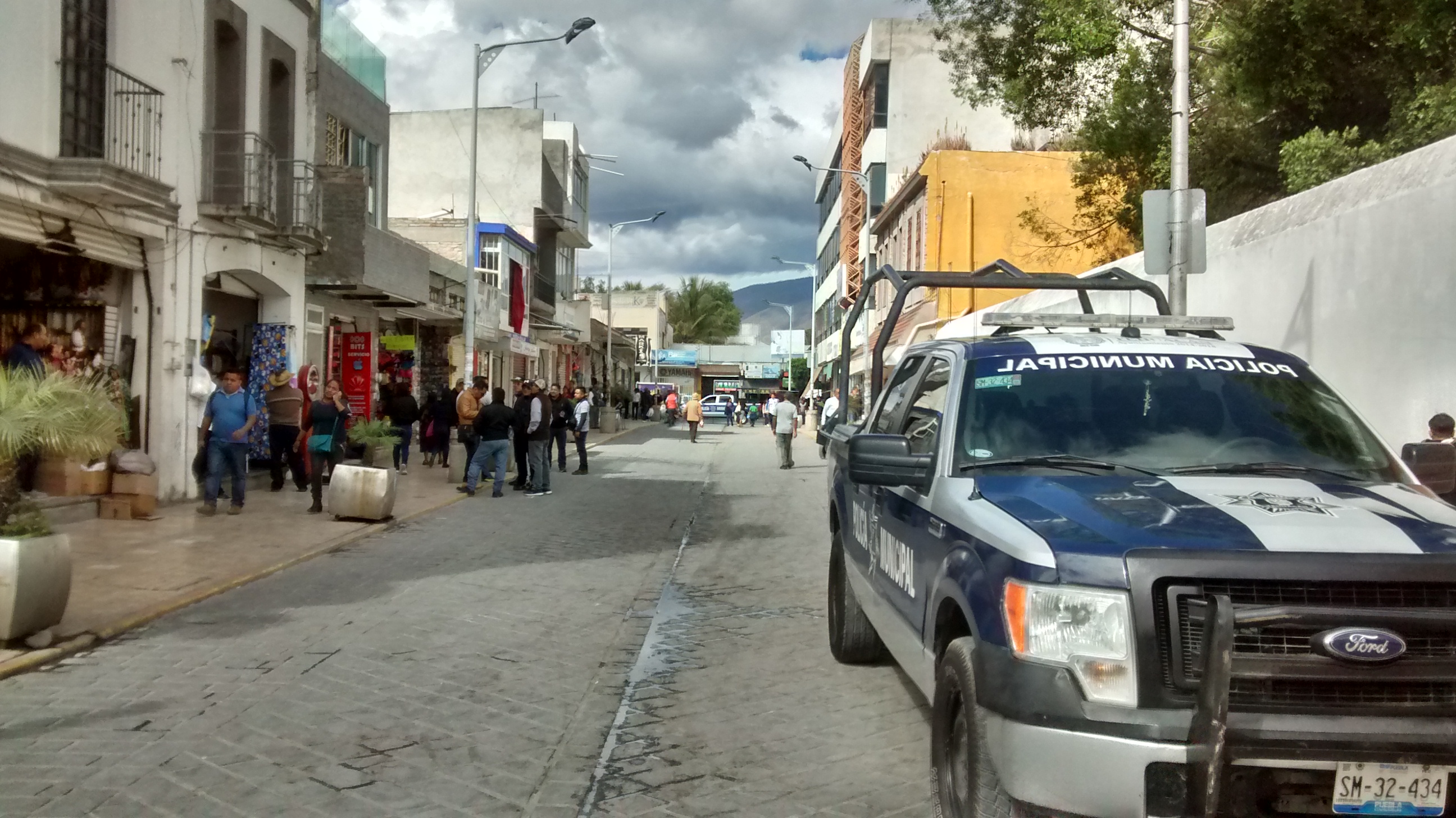 Defiende a policías municipales director de Gobierno de Tehuacán