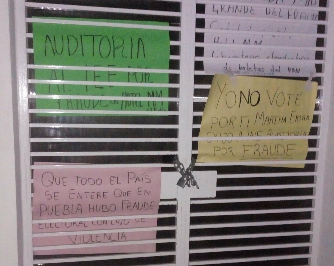 Se manifiestan en Tehuacán contra irregularidades en elecciones