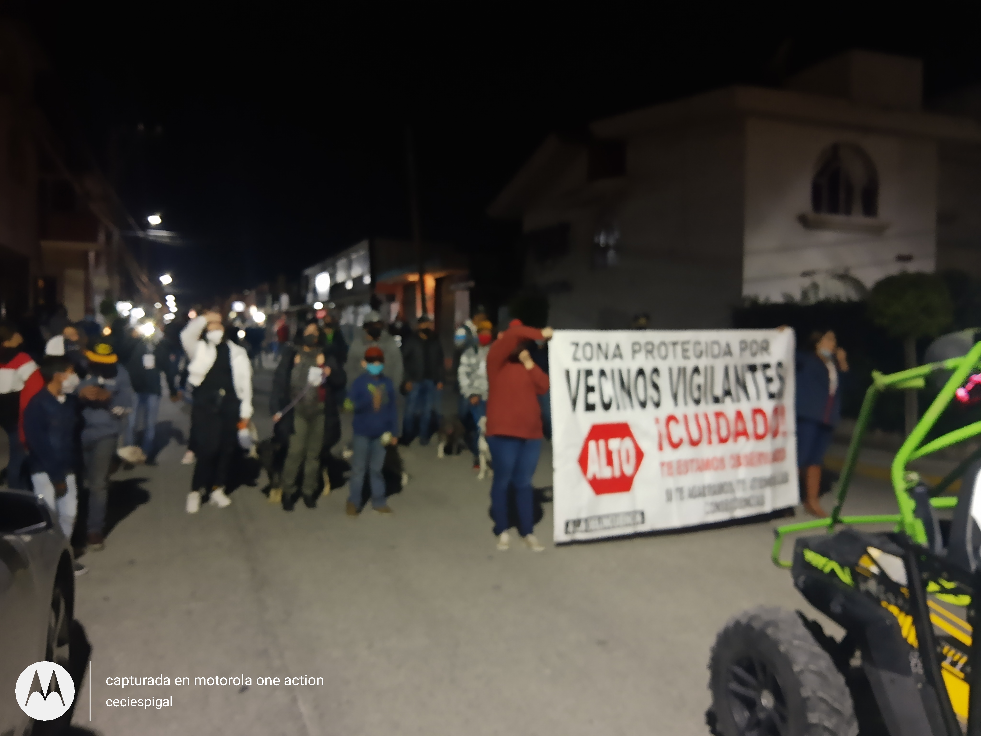 VIDEO Marchan vecinos vigilantes ante inseguridad en Texmelucan