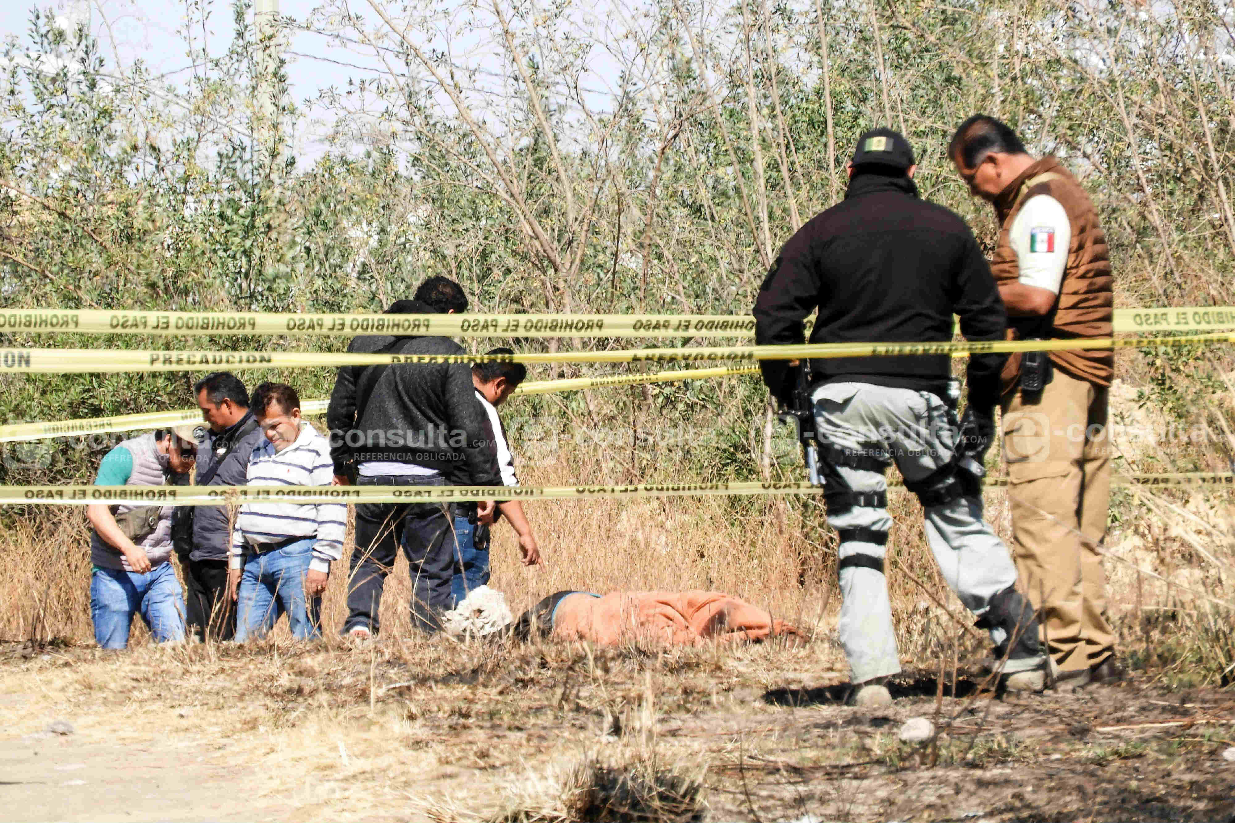 Ejecutan a 3 hombres cerca de ductos de Pemex, en Puebla