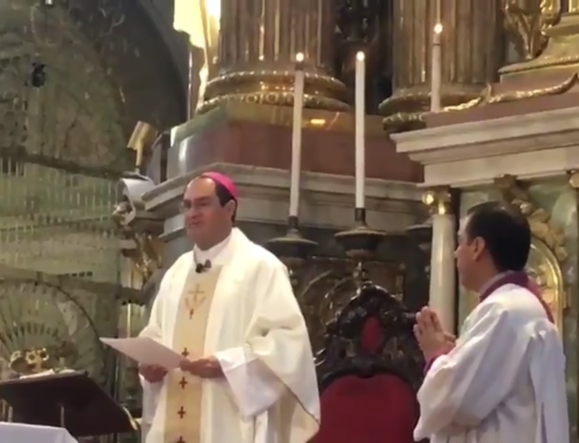 VIDEO Pide Arquidiócesis de Puebla por mamás víctimas de Covid-19