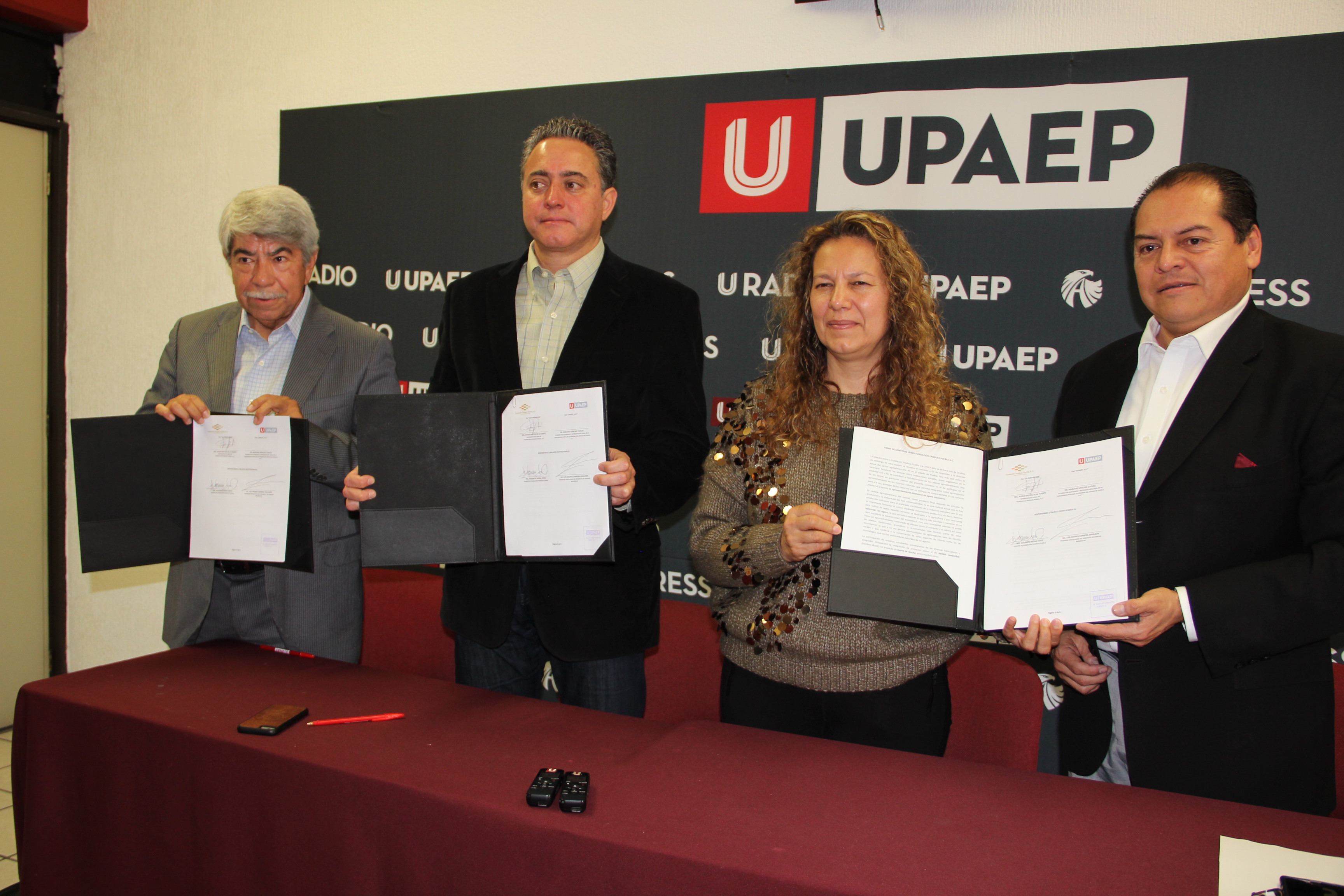 UPAEP y Fundación Produce Puebla impulsan agave mezcalero