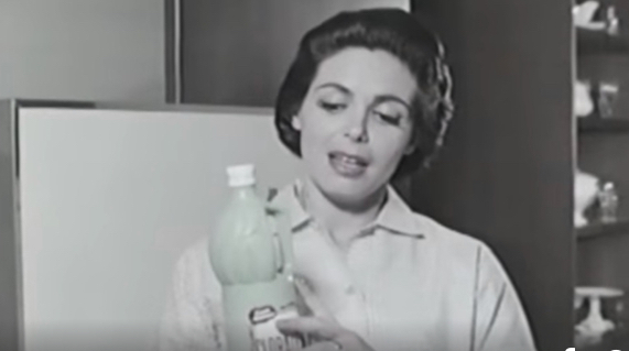 VIDEO TikTok hace viral comercial de cloro de 1967, es perturbador
