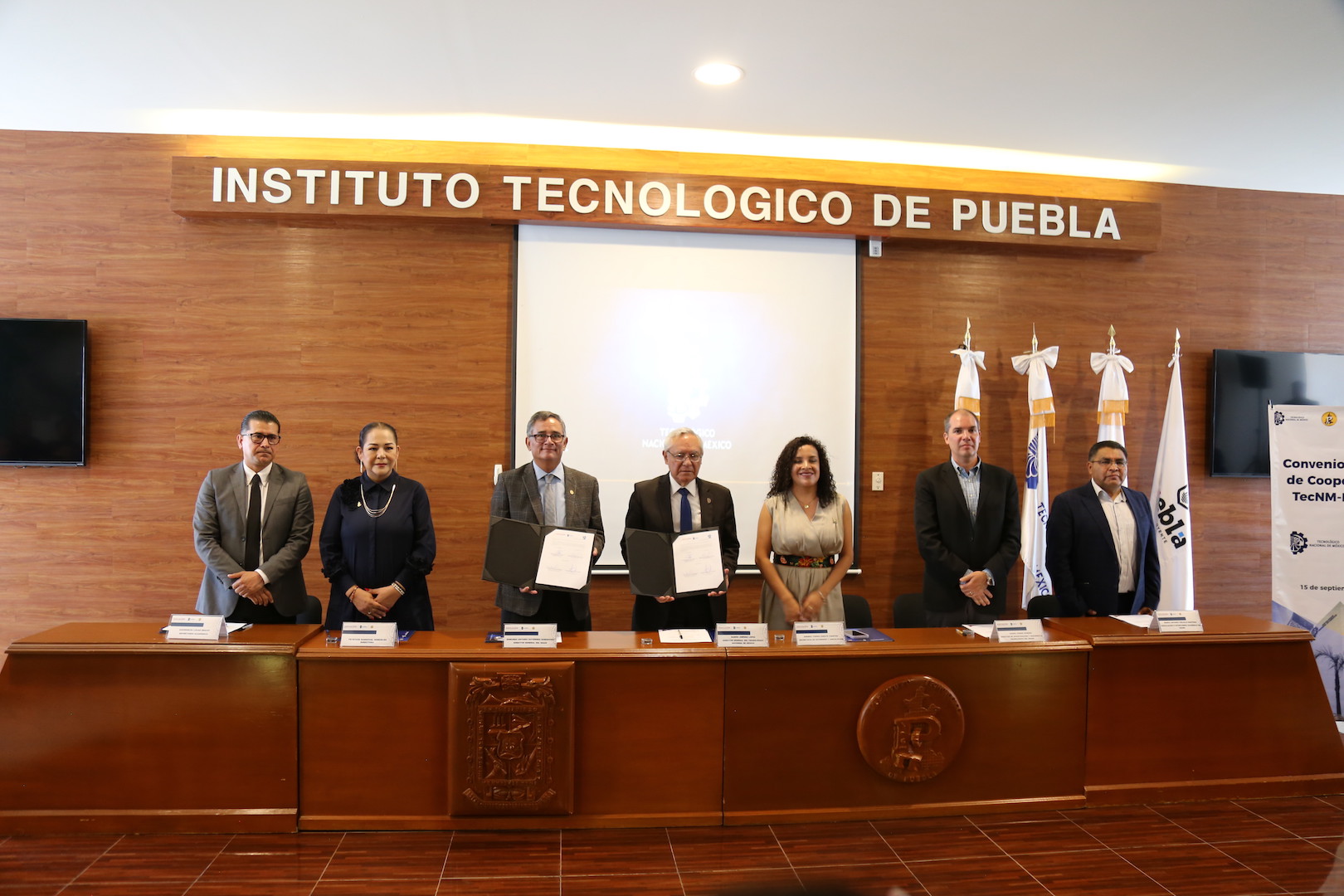 El INAOE y el TecNM firman convenio de colaboración