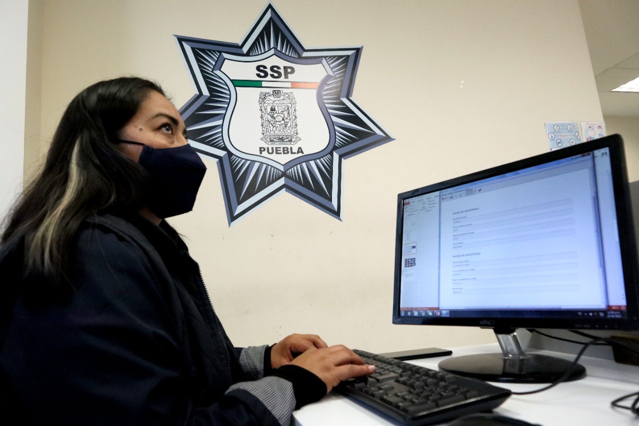 Policía Cibernética ayudó a 5 mil poblanas para eliminar contenido web que vulnerara su seguridad