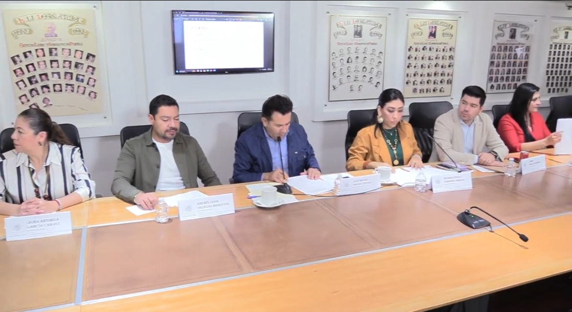 Congreso nombra a Francisco Muñoz titular de la Unidad Técnica de ASE