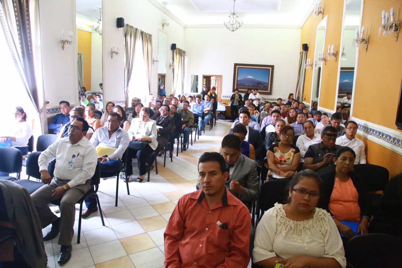 Galeazzi encabeza reunión de contralores municipales en Atlixco