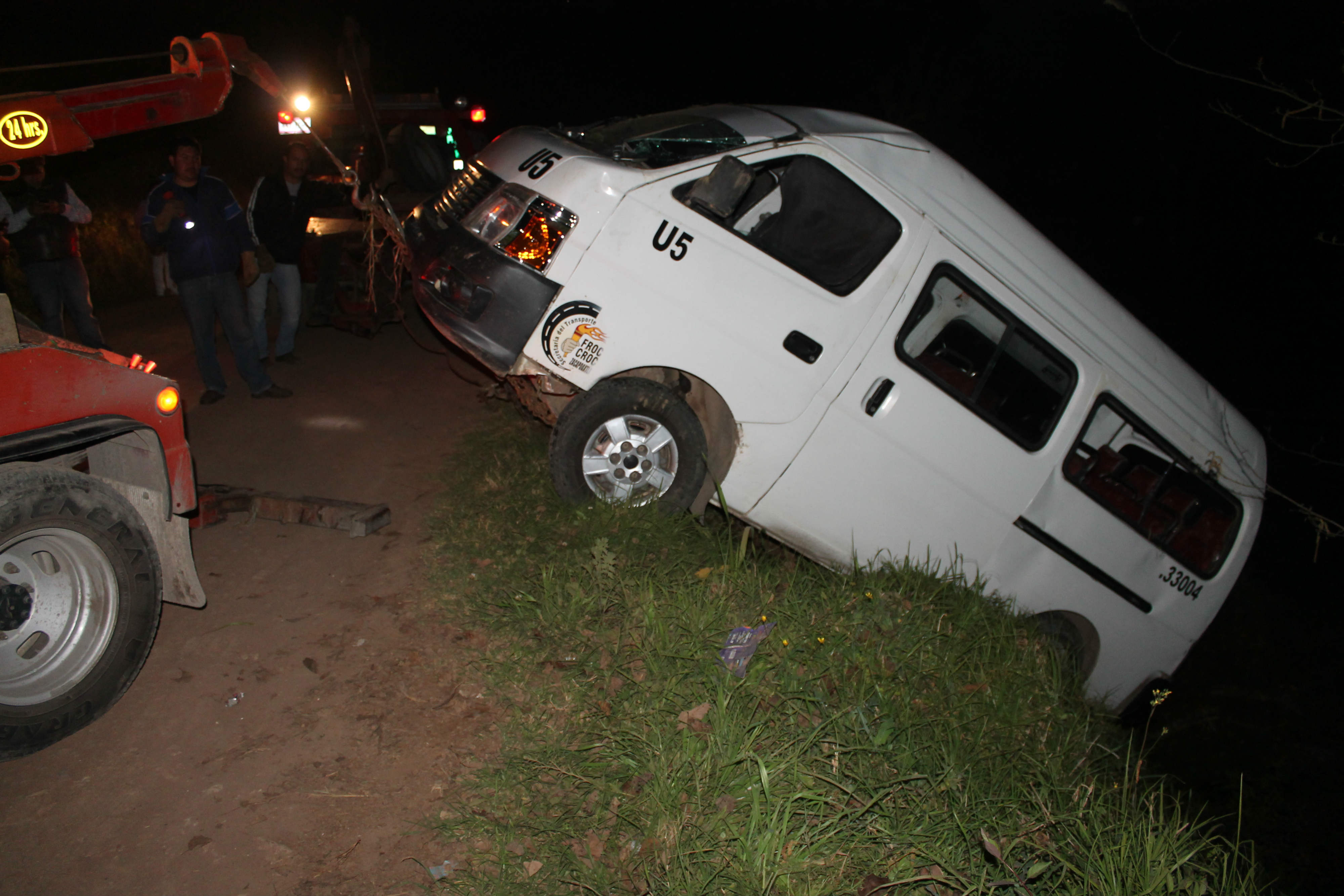 Dos heridos y diversos daños por tres accidentes en Zacapoaxtla