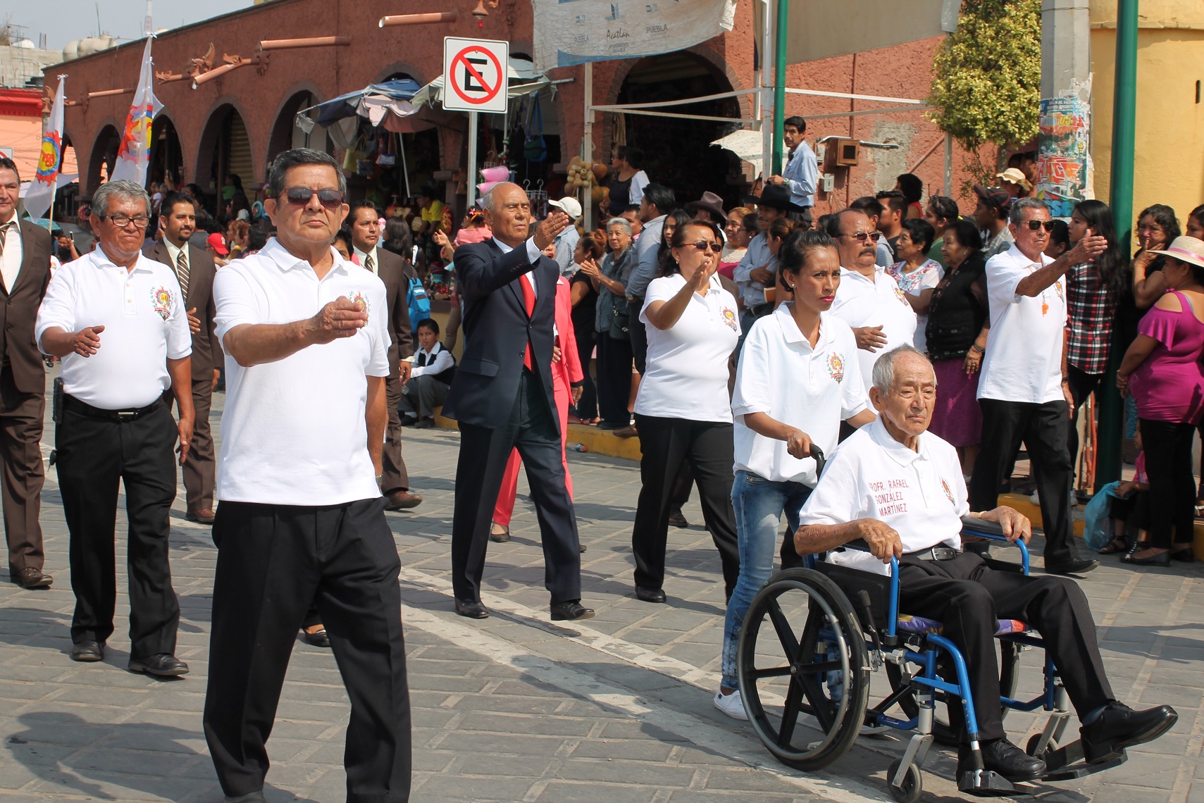 Acatlán conmemora la Batalla de Puebla con desfile 