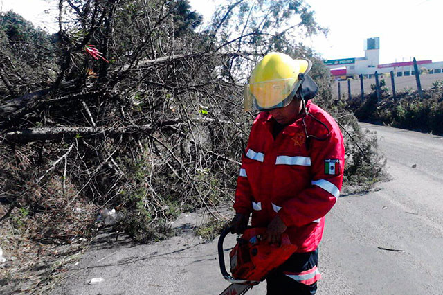 Aumenta a mil 400 las casas dañadas por clima en Huauchinango