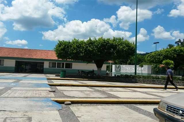 Graban momento en que IMSS La Ceiba niega atención a heridos