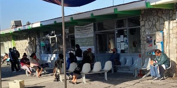 Balean instalaciones del IMSS de Chietla